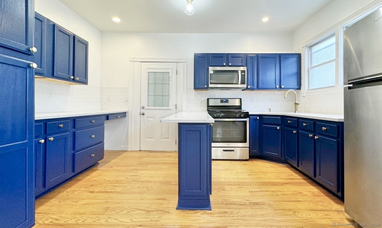 Rental Property at Greenwood Street 114, New Haven, Connecticut - Bedrooms: 4 
Bathrooms: 2 
Rooms: 8  - $2,750 MO.