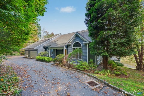 Photo of 28 Mead Ridge Road, Ridgefield, CT 06877 (MLS # 24197938)