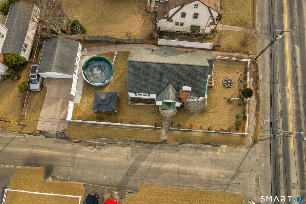 Photo of 441 Highland Avenue, Waterbury, CT 06708 (MLS # 24143932)