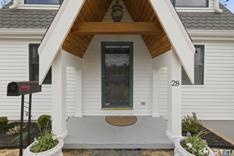 Photo of 28 Silvermine Avenue, Norwalk, CT 06850 (MLS # 24165843)