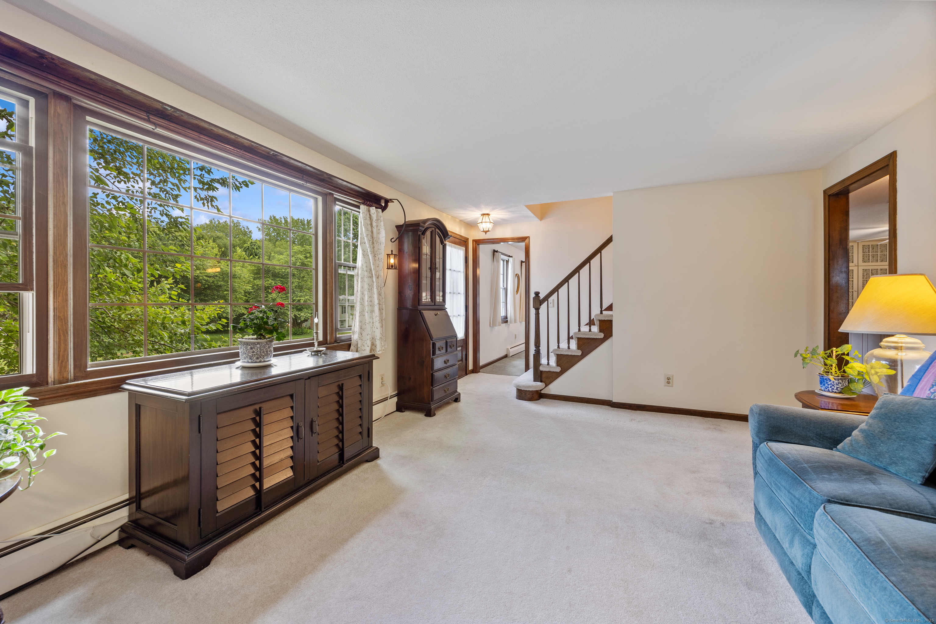 Southington, Connecticut 06489, United States, 3 Bedrooms Bedrooms, ,2 BathroomsBathrooms,Residential,Active,177802