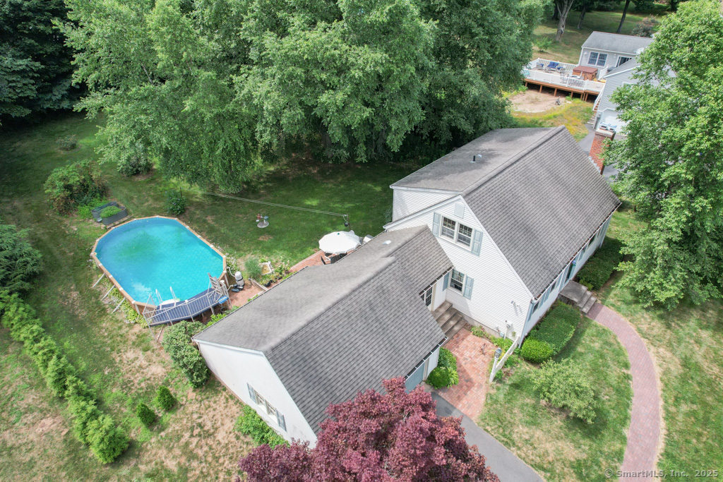 Southington, Connecticut 06489, United States, 3 Bedrooms Bedrooms, ,2 BathroomsBathrooms,Residential,Active,177802