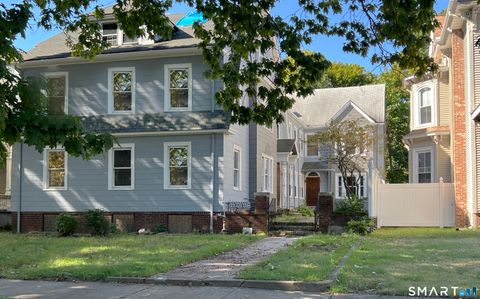 Photo of 82 Howard Avenue #1R, New Haven, CT 06519 (MLS # 24157207)