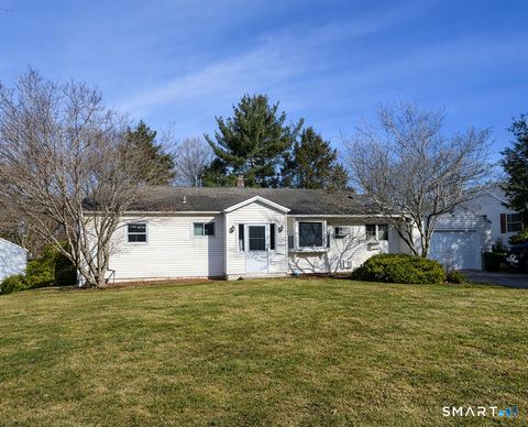 Photo of 11 Highland Park Drive, Danbury, CT 06811 (MLS # 24161006)