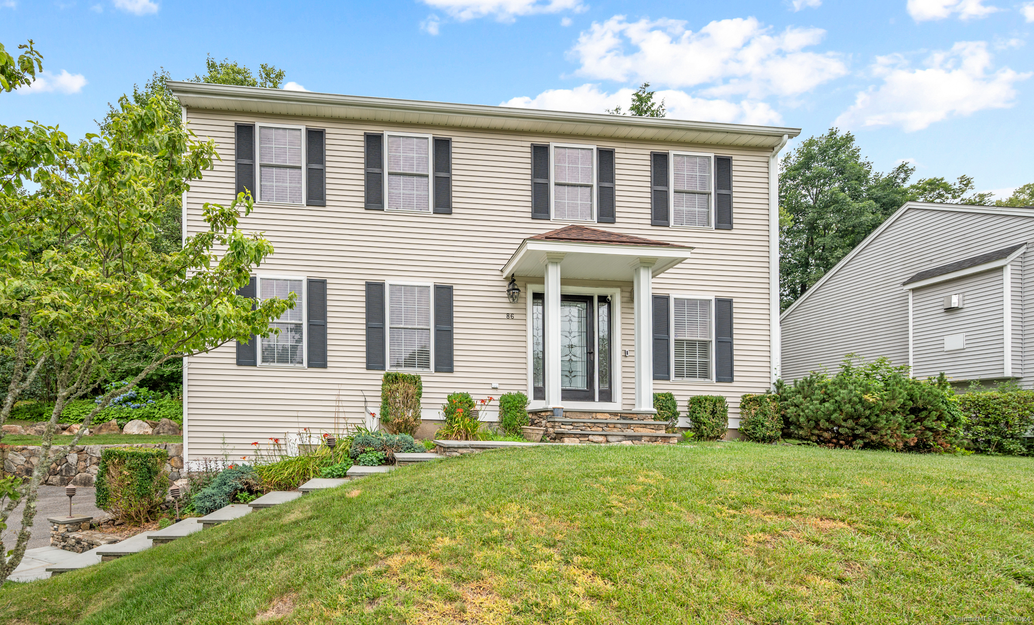 Property for Sale at 86 Lisbon Street, Watertown, Connecticut - Bedrooms: 3 
Bathrooms: 3 
Rooms: 6  - $465,000