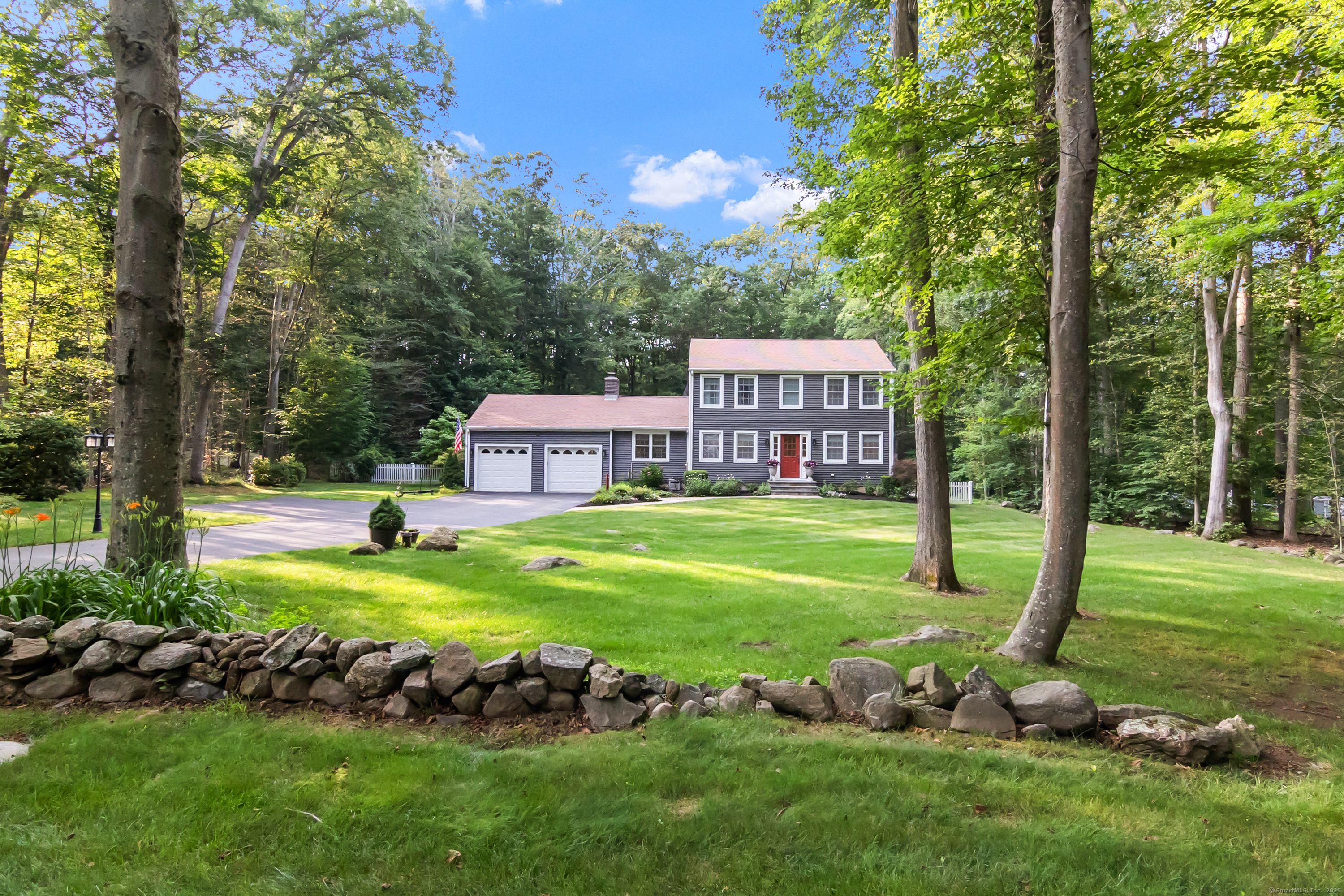 25 Kenilworth Drive