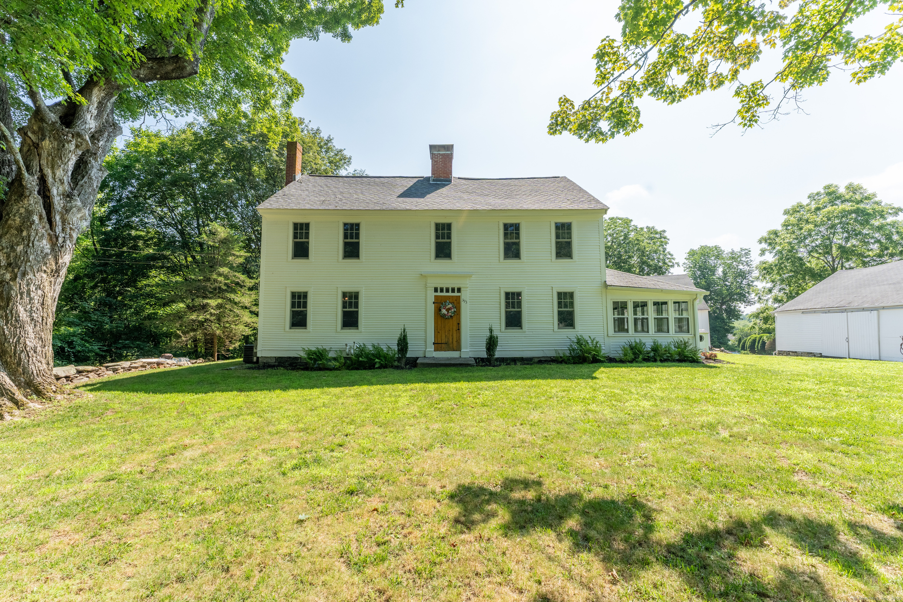 393 North Canterbury Road