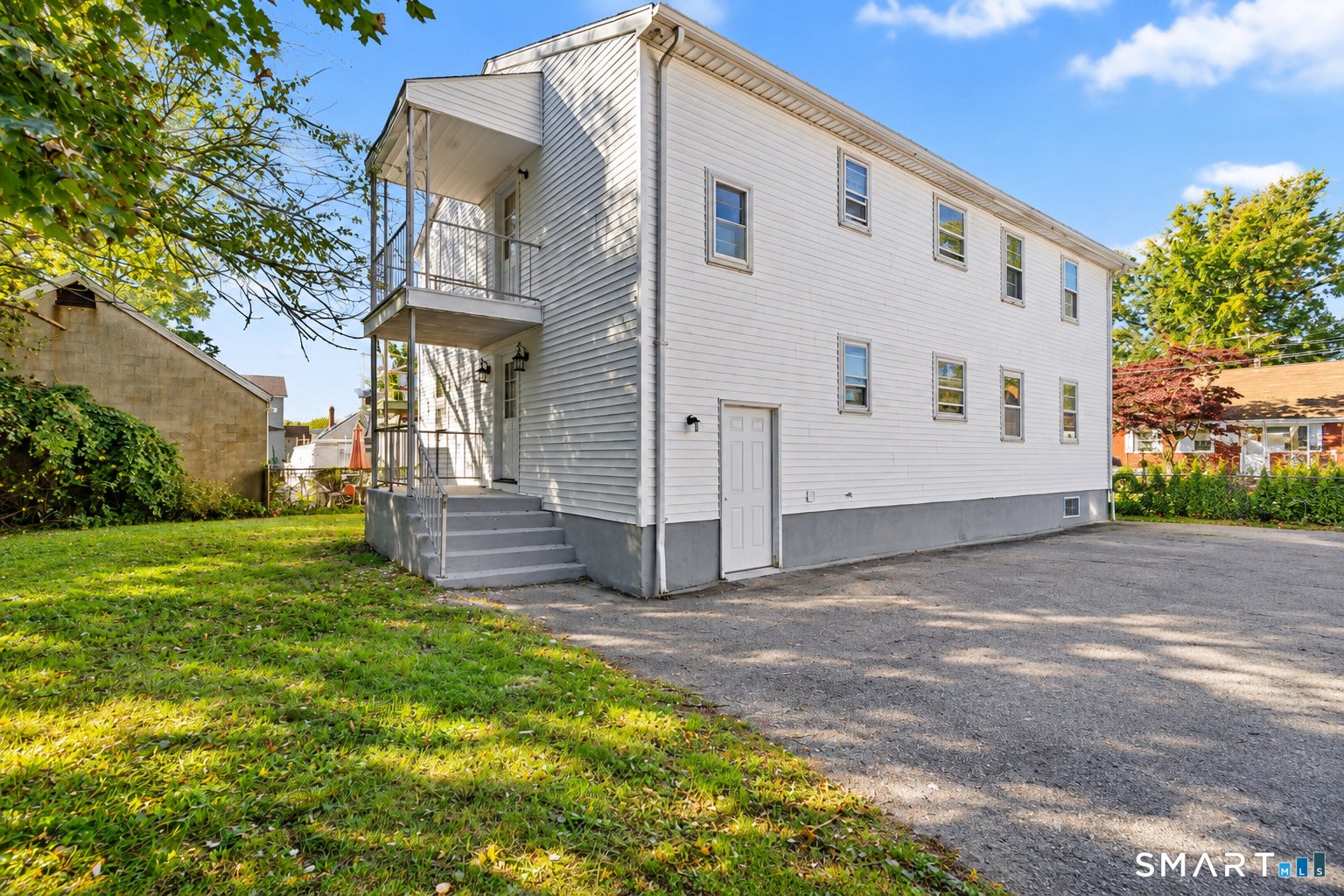 147 Trumbull Avenue