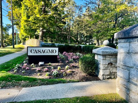 Photo of 52 Lawson Lane #52, Ridgefield, CT 06877 (MLS # 24128052)