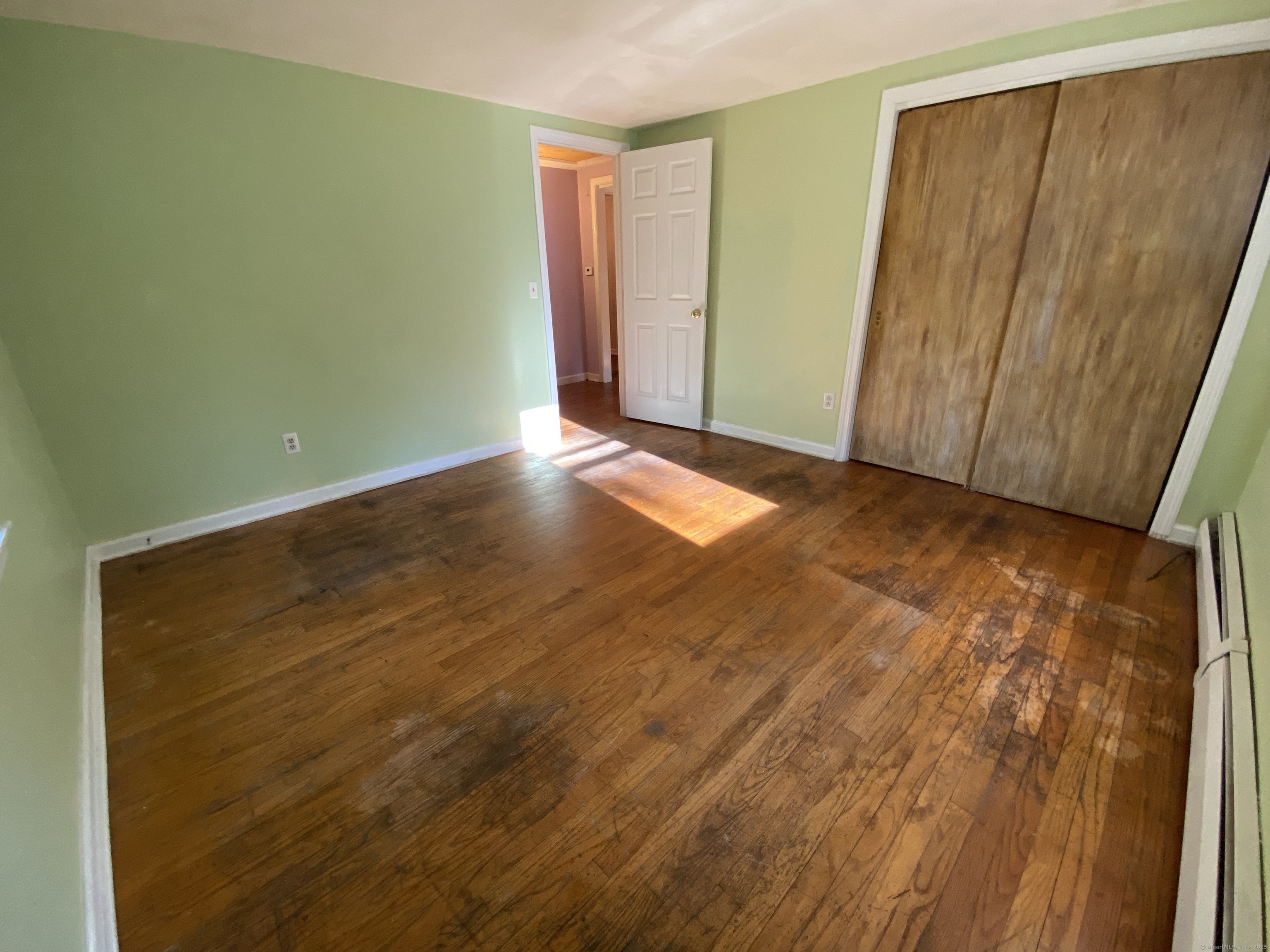 Deep River, Connecticut 06417, United States, 2 Bedrooms Bedrooms, ,1 BathroomBathrooms,Residential,Pending,216306