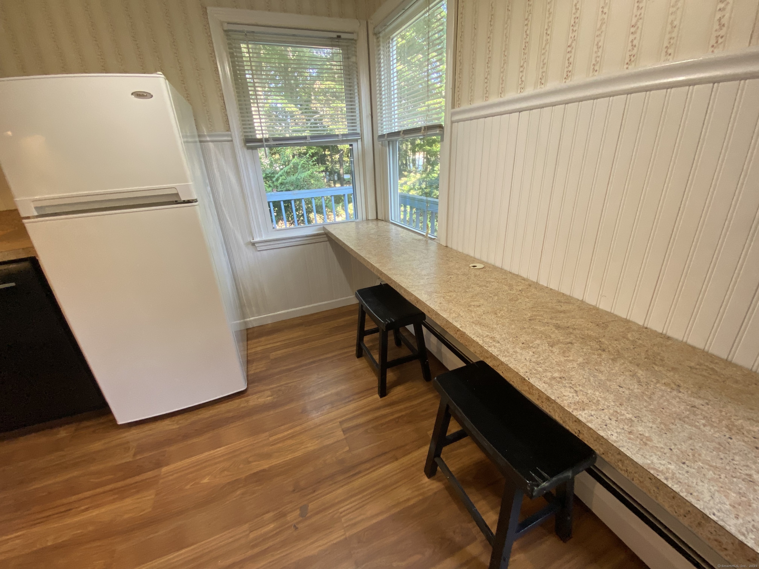 Deep River, Connecticut 06417, United States, 2 Bedrooms Bedrooms, ,1 BathroomBathrooms,Residential,Pending,216306