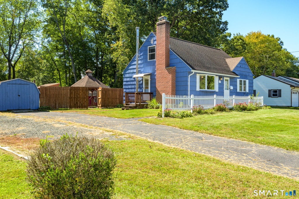 Photo of 10 Ann Street, Enfield, CT 06082 (MLS # 24208828)