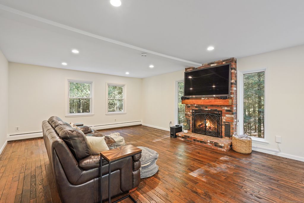 Photo of 19 Kimberly Drive, Brookfield, CT 06804 (MLS # 24134514)
