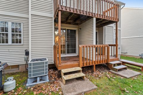 Tiny photo for 142 Marjorie Lane #142, Manchester, CT 06042 (MLS # 24143694)