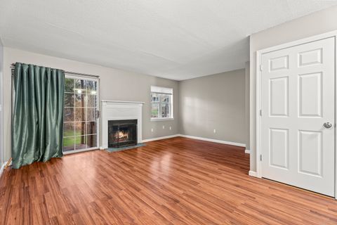 Tiny photo for 142 Marjorie Lane #142, Manchester, CT 06042 (MLS # 24143694)