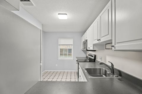 Tiny photo for 142 Marjorie Lane #142, Manchester, CT 06042 (MLS # 24143694)