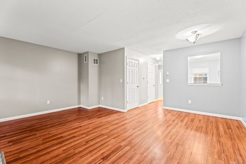 Tiny photo for 142 Marjorie Lane #142, Manchester, CT 06042 (MLS # 24143694)