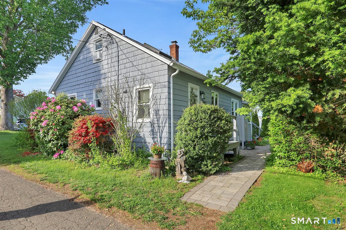 51 Highland Avenue