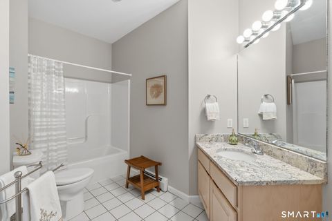 Tiny photo for 170 Thistle Pond Drive #170, Bloomfield, CT 06002 (MLS # 24150355)