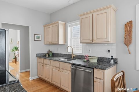 Tiny photo for 170 Thistle Pond Drive #170, Bloomfield, CT 06002 (MLS # 24150355)