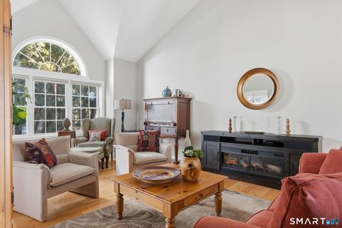 Tiny photo for 170 Thistle Pond Drive #170, Bloomfield, CT 06002 (MLS # 24150355)