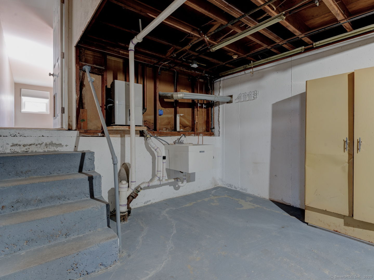 260 Garry Drive, New Britain, Connecticut image 33