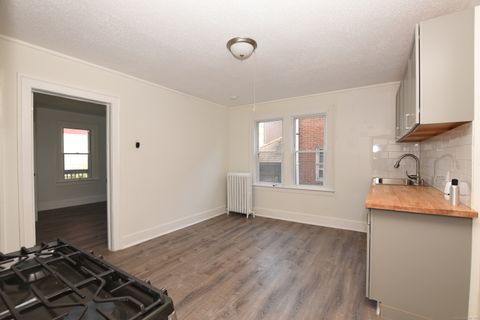Tiny photo for 178 Roosevelt Street #2-E, Hartford, CT 06114 (MLS # 24146899)