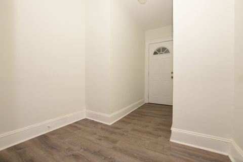 Tiny photo for 178 Roosevelt Street #2-E, Hartford, CT 06114 (MLS # 24146899)