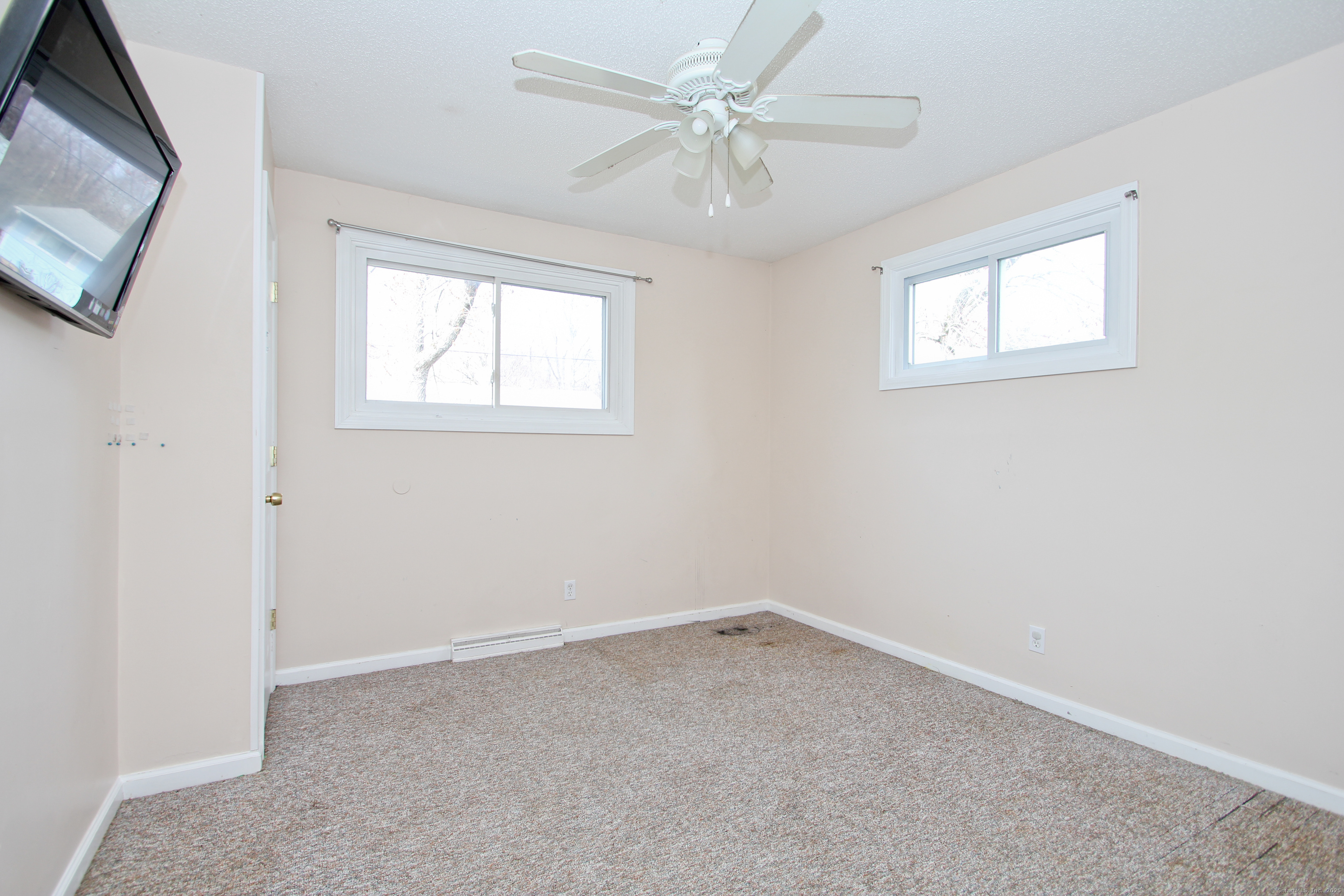 31 Yale Drive, Enfield, Connecticut image 14
