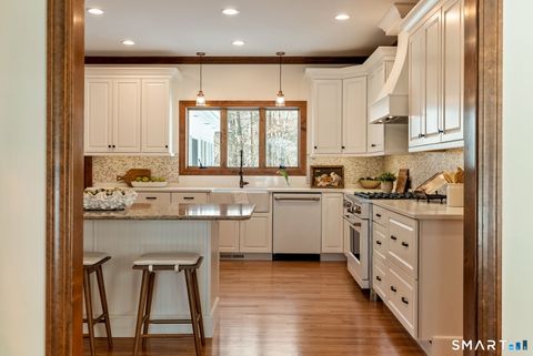 Tiny photo for 25 Pembroke Hill, Farmington, CT 06032 (MLS # 24133762)