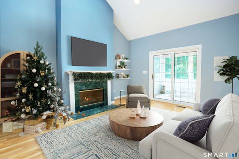 14 Brettonwood Drive Simsbury CT 06070