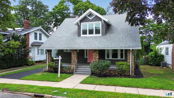 17 RALSTON AVE, HAMDEN, CT 06517 - Image a20f5eb85eb511c48678c142f37c8e45/999856060