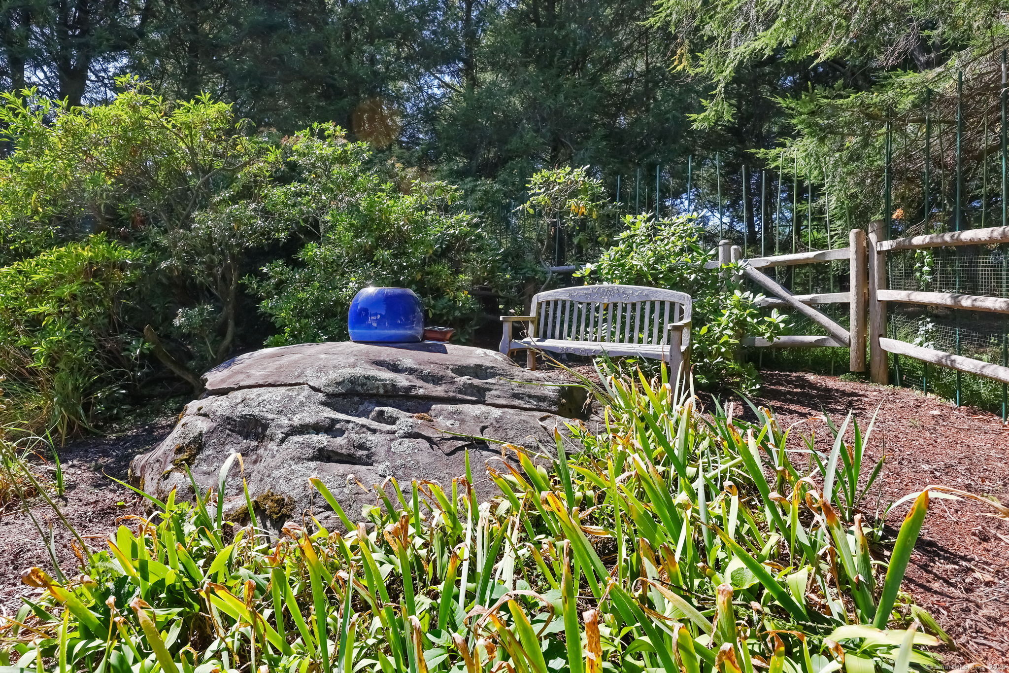 Stamford, Connecticut 06903, United States, 4 Bedrooms Bedrooms, ,3 BathroomsBathrooms,Residential,Active,227666