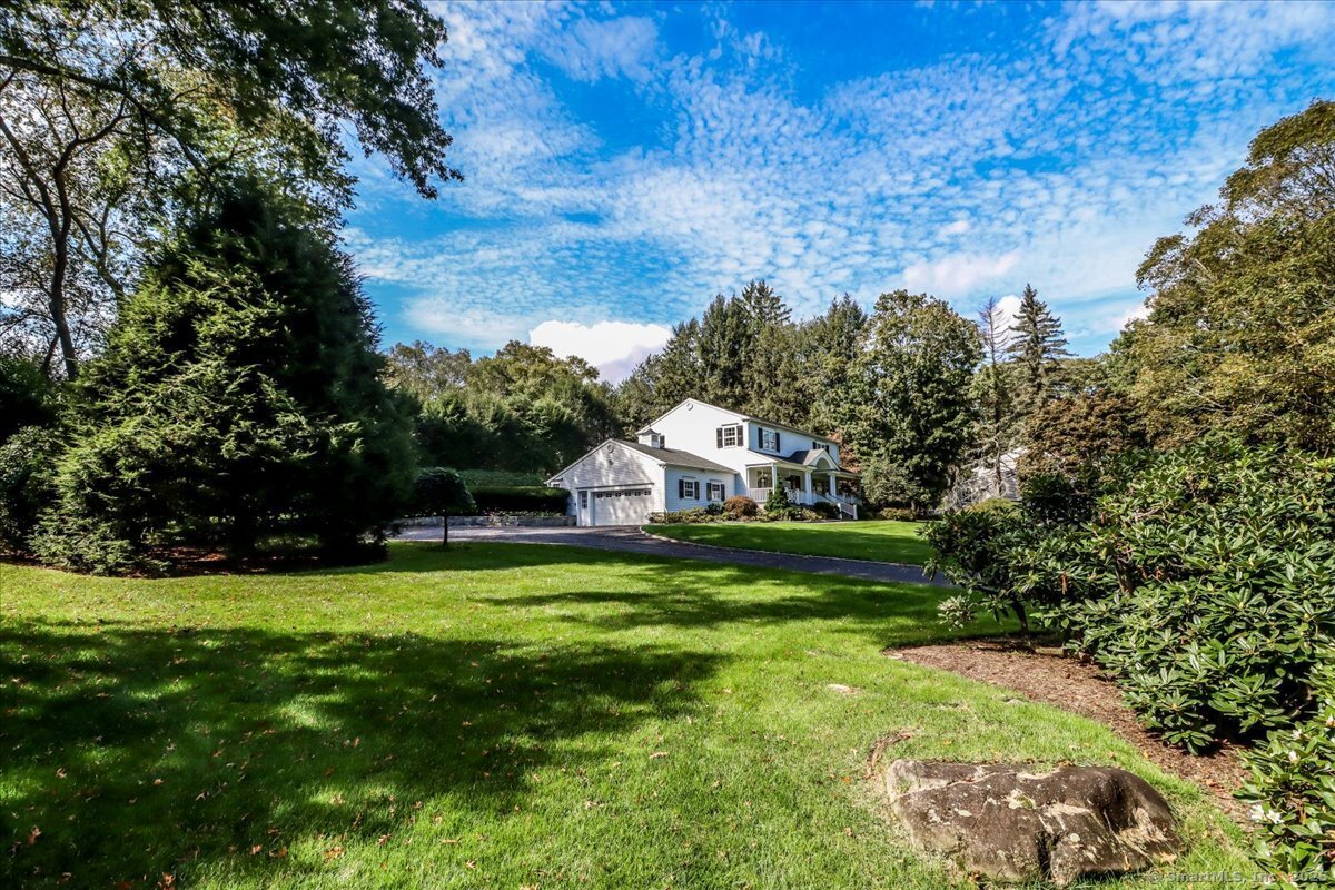 Stamford, Connecticut 06903, United States, 4 Bedrooms Bedrooms, ,3 BathroomsBathrooms,Residential,Active,227666