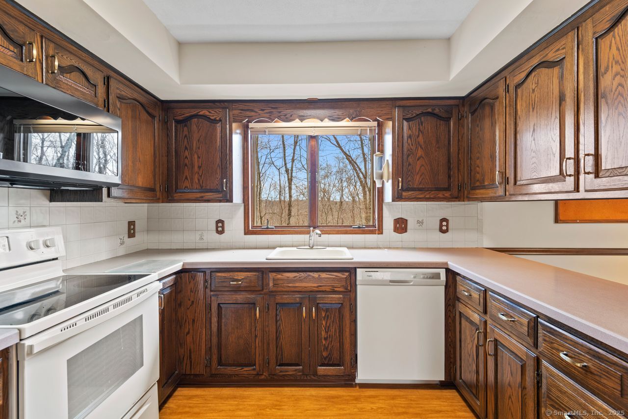 44 Reality Road, Oxford, Connecticut image 10
