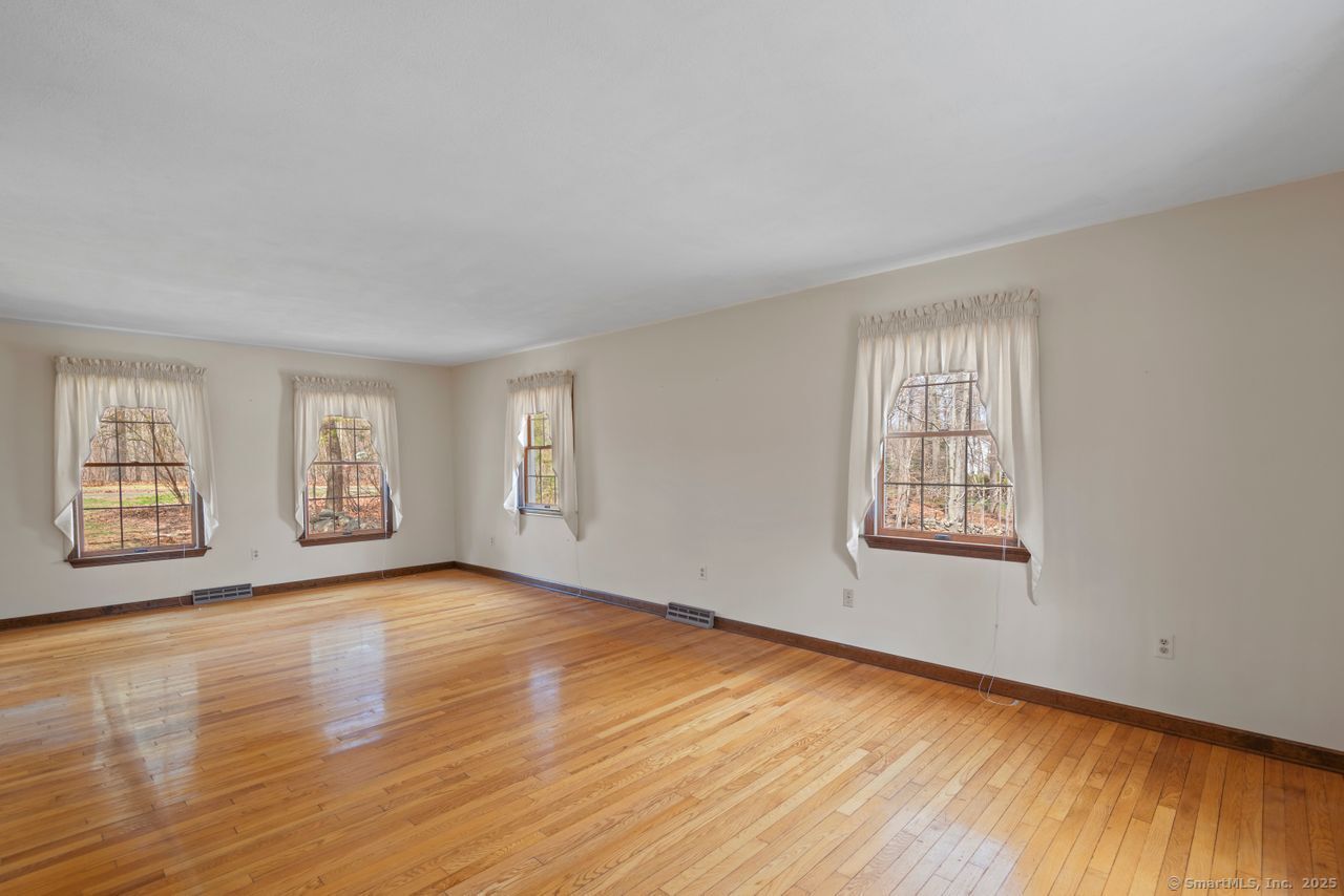 44 Reality Road, Oxford, Connecticut image 8