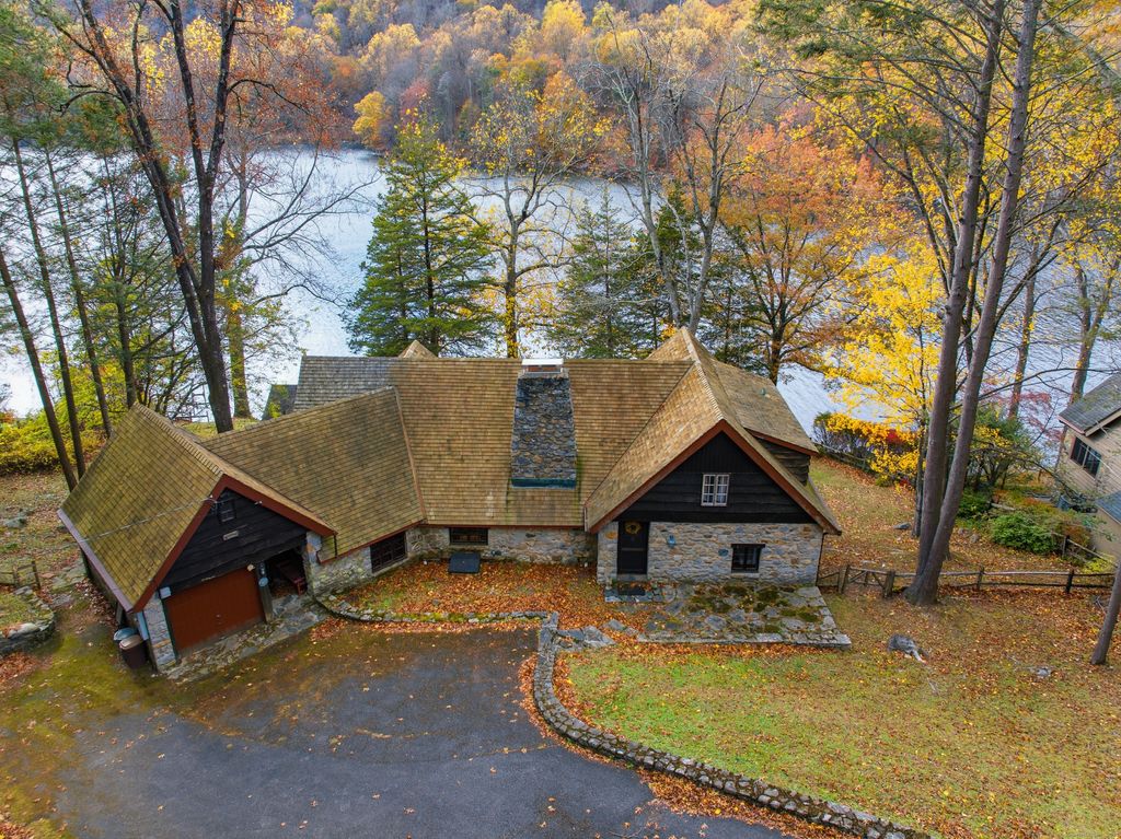 Photo of 23 Echo Drive, New Milford, CT 06776 (MLS # 24137456)