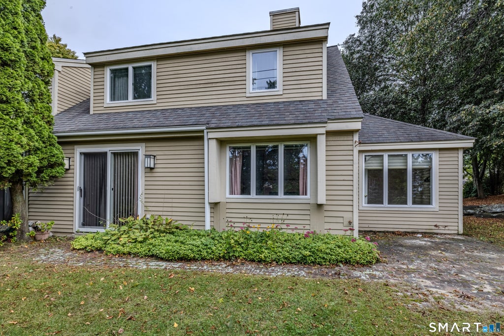 Photo of 103 Courtyard Lane #103, Mansfield, CT 06268 (MLS # 24187159)