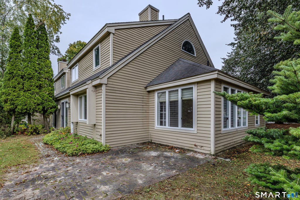 Photo of 103 Courtyard Lane #103, Mansfield, CT 06268 (MLS # 24187159)