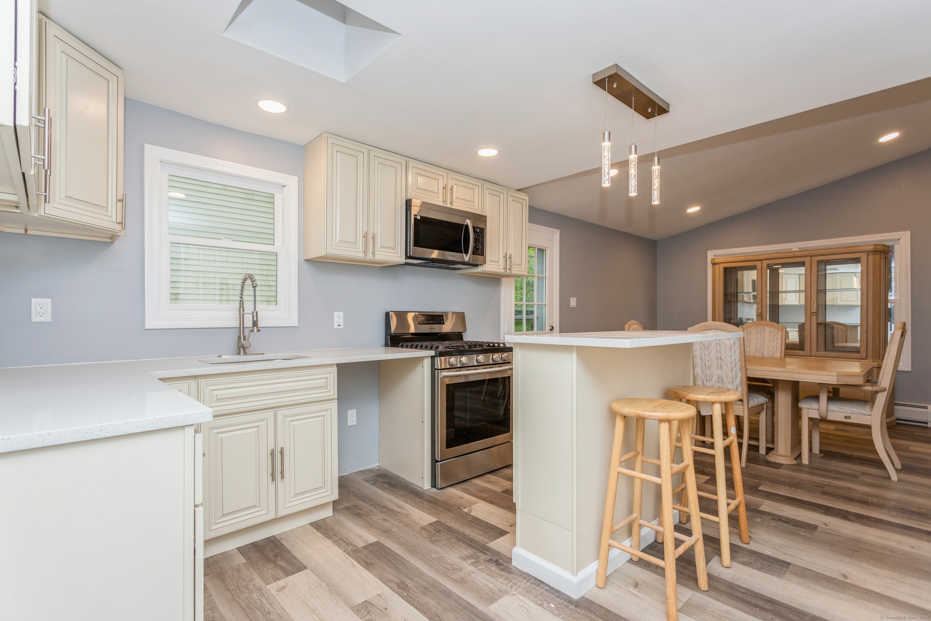 75 Edwards Street, Bridgeport, Connecticut image 11