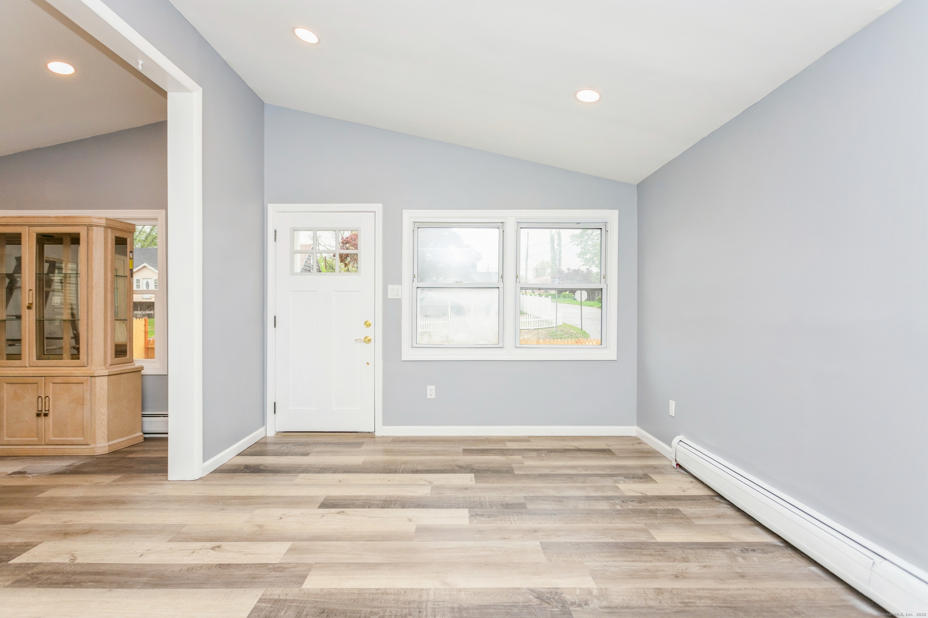 75 Edwards Street, Bridgeport, Connecticut image 2