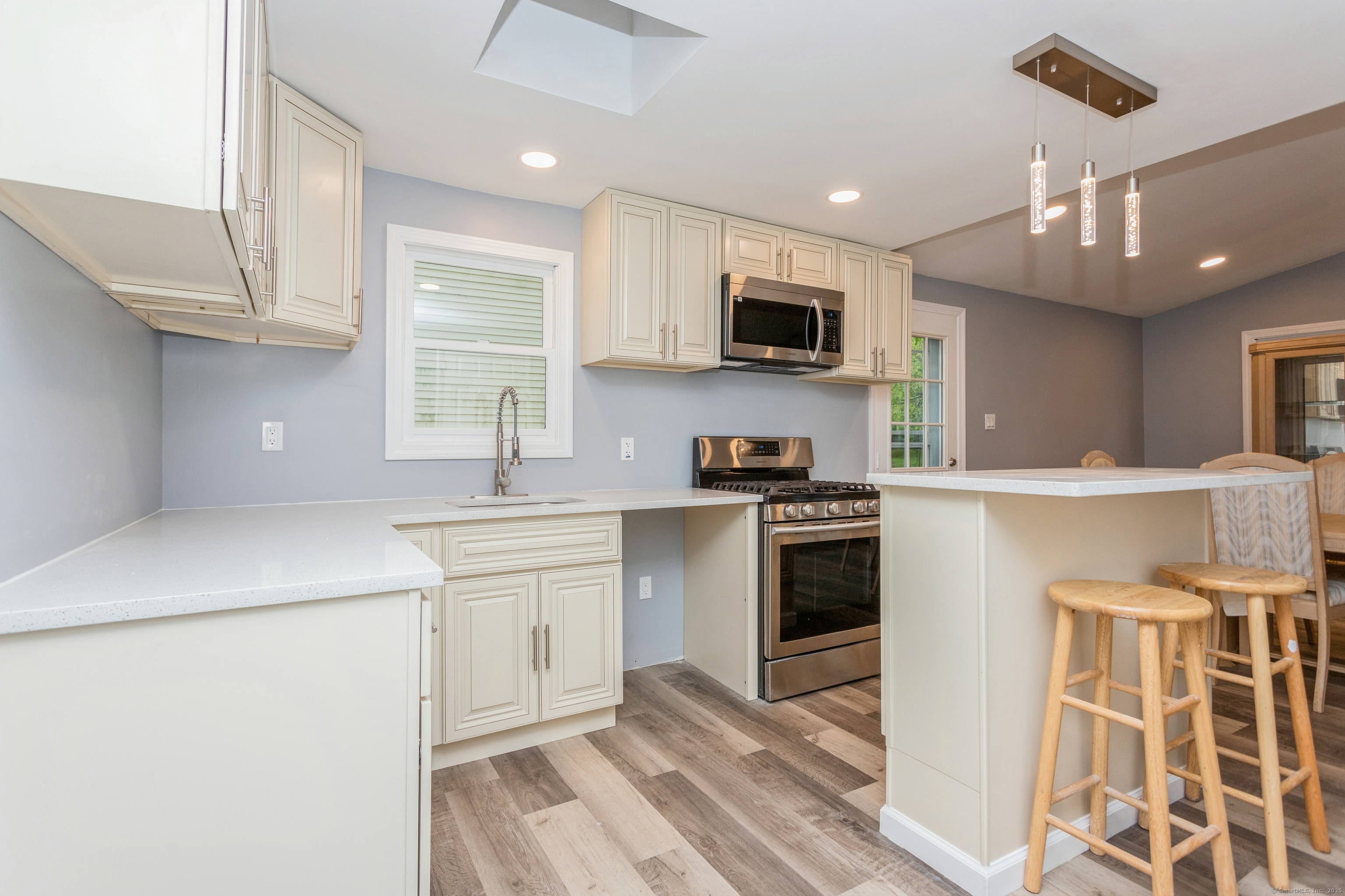 75 Edwards Street, Bridgeport, Connecticut image 12