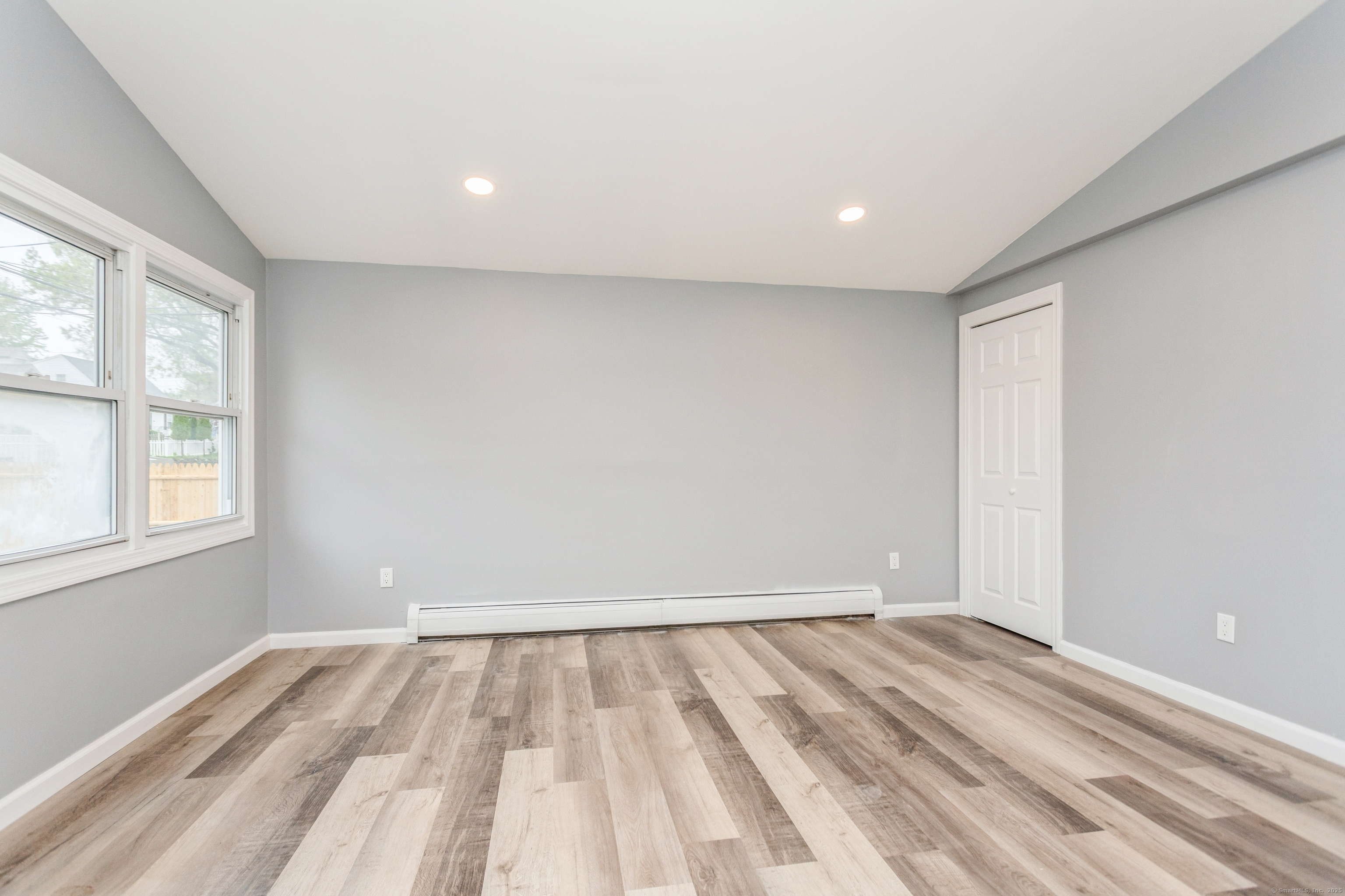 75 Edwards Street, Bridgeport, Connecticut image 4