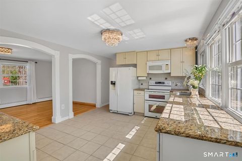 Tiny photo for 7 Mohawk Drive, Farmington, CT 06085 (MLS # 24171817)