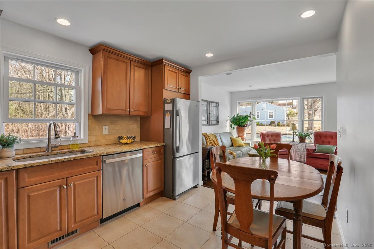 19 Wilcox Drive, Durham, Connecticut image 9