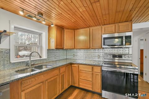 Tiny photo for 5 Seminole Trail, East Hampton, CT 06424 (MLS # 24146764)