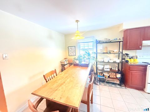 Tiny photo for 27 Manila Avenue, Woodbridge, CT 06525 (MLS # 24154388)