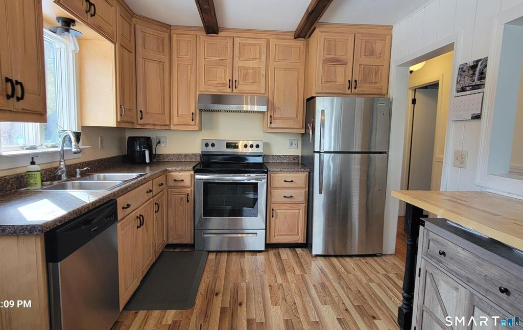 Photo of 9 Highland View Drive, Windham, CT 06266 (MLS # 24153938)