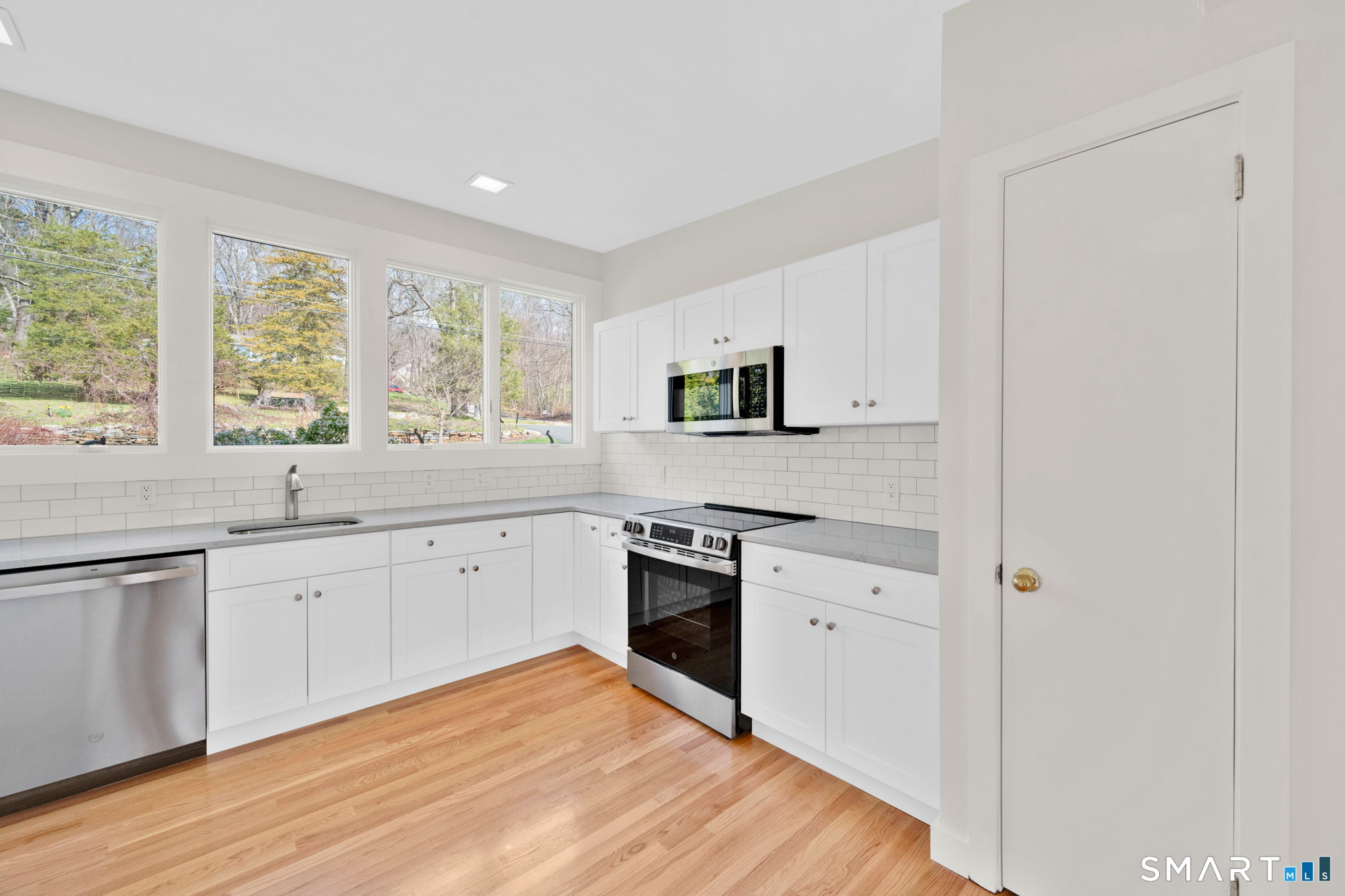 93 Cedar Ridge Drive