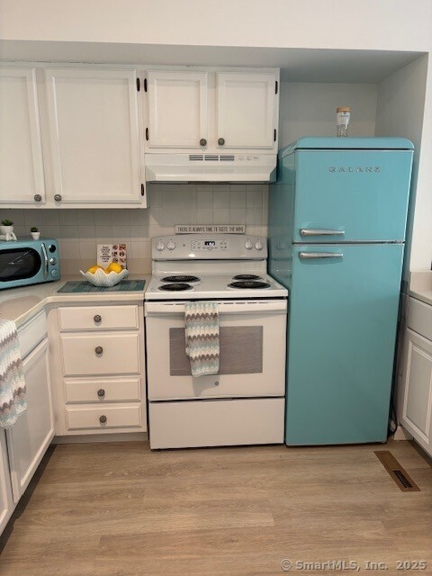 16 Pine Orchard Road APT 9